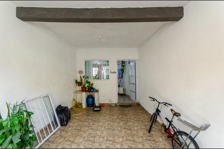 Casa para alugar com 147m², 2 quartos e 1 vaga Casa para alugar com 147m², 2 quartos e 1 vagaGaragem