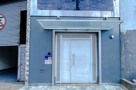 Apartamento para alugar com 30m², 1 quarto e sem vaga Apartamento para alugar com 30m², 1 quarto e sem vagaFachada - Plaquinha