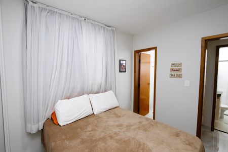 Apartamento à venda com 131m², 2 quartos e 2 vagasQuarto 1 - Suíte