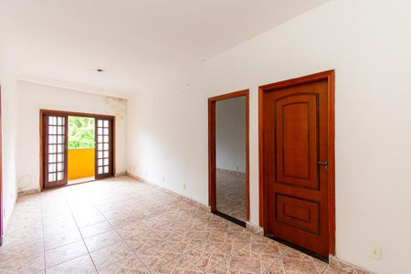 Sala de casa para alugar com 3 quartos, 180m² em Vila Ester, São Paulo