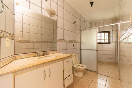 Casa para alugar com 180m², 3 quartos e 1 vagaBanheiro da Suíte 2