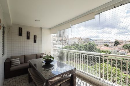Apartamento à venda com 93m², 3 quartos e 2 vagasVaranda gourmet