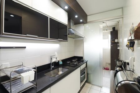 Apartamento à venda com 93m², 3 quartos e 2 vagasCozinha e Área de Serviço