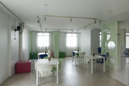 Apartamento à venda com 93m², 3 quartos e 2 vagasSalão de Festas Infantil