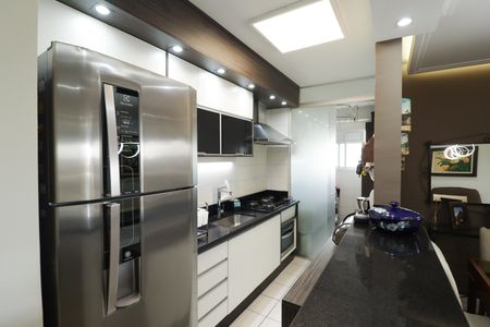 Apartamento à venda com 93m², 3 quartos e 2 vagasCozinha e Área de Serviço