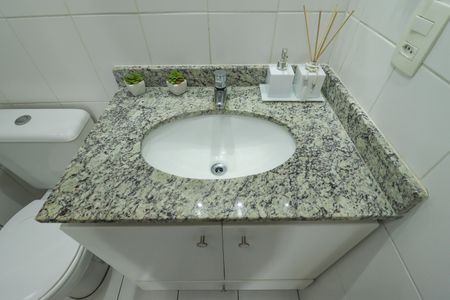 Apartamento à venda com 93m², 3 quartos e 2 vagasBanheiro Social