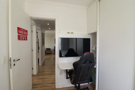Apartamento à venda com 93m², 3 quartos e 2 vagasQuarto 2