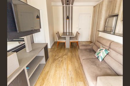 Sala de apartamento para alugar com 1 quarto, 42m² em Vila Regente Feijó, São Paulo