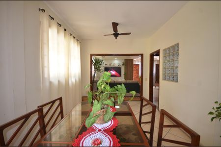 Casa para alugar com 400m², 7 quartos e 4 vagasSala de Jantar