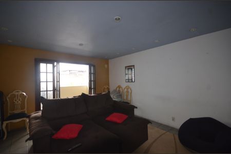 Casa para alugar com 400m², 7 quartos e 4 vagasSala de TV