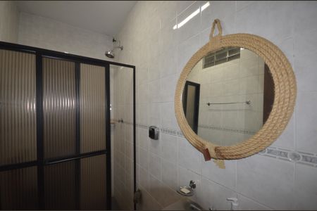 Casa para alugar com 400m², 7 quartos e 4 vagasBanheiro de serviço