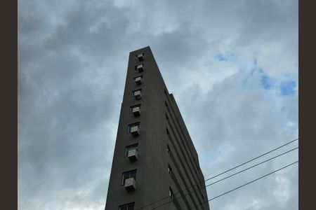 Studio para alugar com 25m², 1 quarto e sem vaga Studio para alugar com 25m², 1 quarto e sem vagaFachada