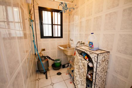 Apartamento para alugar com 80m², 2 quartos e 1 vagaÁrea de Serviço