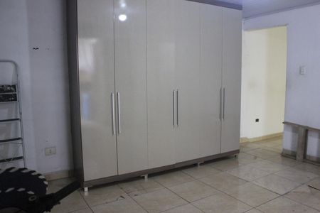 Casa para alugar com 70m², 1 quarto e 1 vagaSuíte