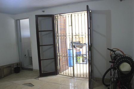 Casa para alugar com 70m², 1 quarto e 1 vagaSuíte