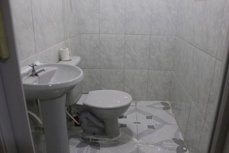 Casa para alugar com 70m², 1 quarto e 1 vagaBanheiro social