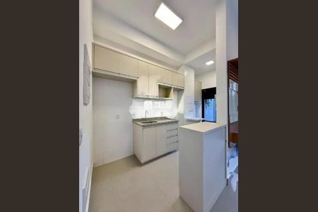 Apartamento à venda com 116m², 2 quartos e 2 vagasFoto 04