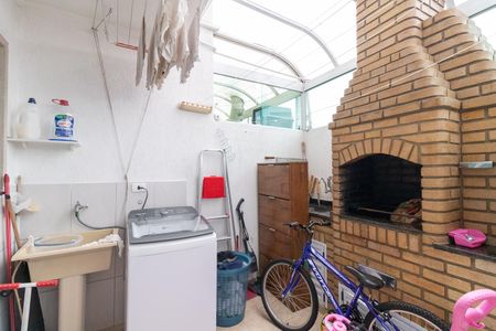 Casa para alugar com 140m², 3 quartos e 2 vagasÁrea de Serviço