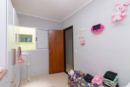 Casa para alugar com 140m², 3 quartos e 2 vagasQuarto 2