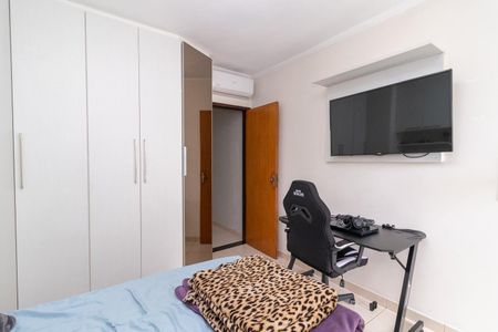 Casa para alugar com 140m², 3 quartos e 2 vagasSuíte