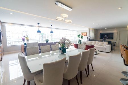 Sala de apartamento para alugar com 3 quartos, 160m² em Praça da Arvore, São Paulo