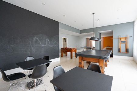 Apartamento para alugar com 160m², 3 quartos e 4 vagas Apartamento para alugar com 160m², 3 quartos e 4 vagasSala de Jogos