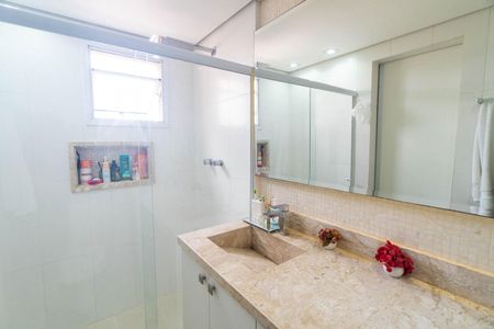 Apartamento para alugar com 160m², 3 quartos e 4 vagas Apartamento para alugar com 160m², 3 quartos e 4 vagasBanheiro da Suíte 1