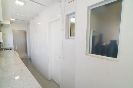 Apartamento para alugar com 160m², 3 quartos e 4 vagas Apartamento para alugar com 160m², 3 quartos e 4 vagasÁrea de Serviço