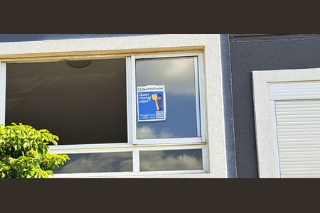 Apartamento para alugar com 50m², 2 quartos e 1 vagaAdesivo