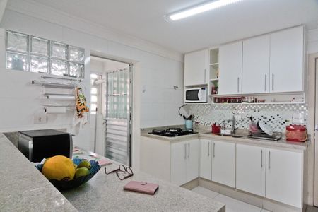 Apartamento à venda com 94m², 3 quartos e 2 vagasCozinha