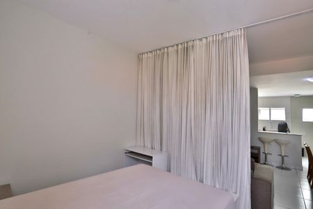 Apartamento para alugar com 42m², 1 quarto e sem vagaSala/Quarto