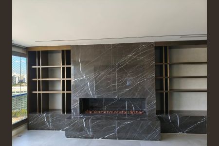 Apartamento à venda com 3 quartos, 252m² em Real Parque, São Paulo