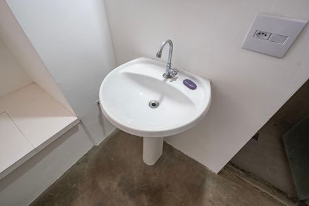 Apartamento para alugar com 90m², 2 quartos e sem vagaBanheiro