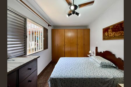 Casa para alugar com 180m², 2 quartos e 2 vagas Casa para alugar com 180m², 2 quartos e 2 vagasQuarto 2