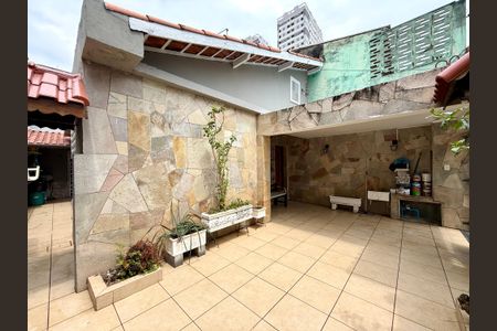 Casa para alugar com 180m², 2 quartos e 2 vagas Casa para alugar com 180m², 2 quartos e 2 vagasGaragem