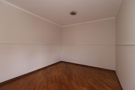 Casa à venda com 277m², 3 quartos e 5 vagasSuíte 1