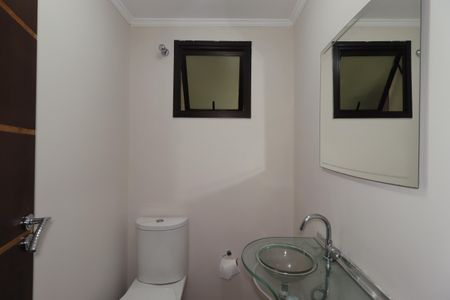 Casa à venda com 277m², 3 quartos e 5 vagasLavabo