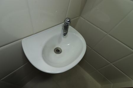 Casa à venda com 277m², 3 quartos e 5 vagasLavabo da Garagem - Pia