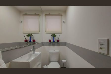 Apartamento à venda com 84m², 2 quartos e 1 vagaLavabo