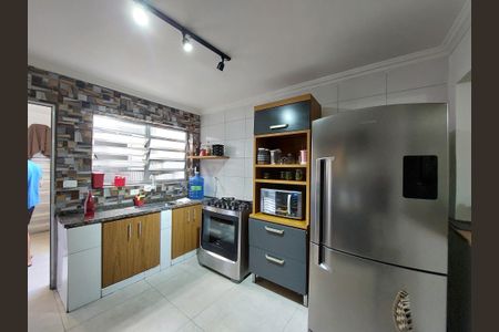 Casa de condomínio à venda com 110m², 3 quartos e 2 vagasCozinha