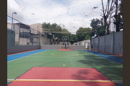 Casa de condomínio à venda com 110m², 3 quartos e 2 vagasÁrea comum - Quadra