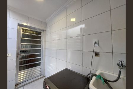 Casa de condomínio à venda com 110m², 3 quartos e 2 vagasÁrea de Serviço