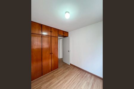 Apartamento à venda com 66m², 2 quartos e 1 vagaQuarto 2