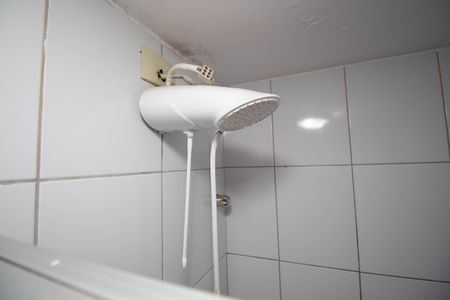 Banheiro da Suíte de kitnet/studio para alugar com 1 quarto, 25m² em Setor Sudoeste, Brasília