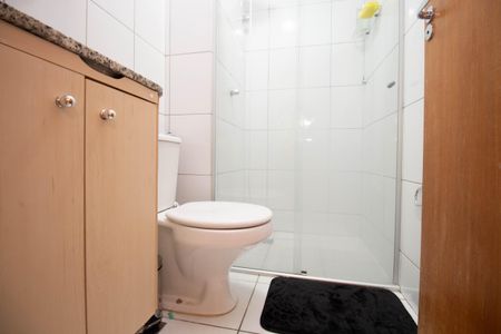 Banheiro da Suíte de kitnet/studio para alugar com 1 quarto, 25m² em Setor Sudoeste, Brasília