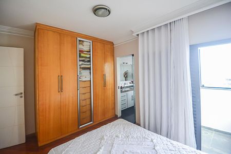 Apartamento à venda com 75m², 2 quartos e 2 vagasQuarto Suíte