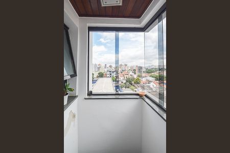 Apartamento à venda com 75m², 2 quartos e 2 vagasSacada do Quarto Suíte