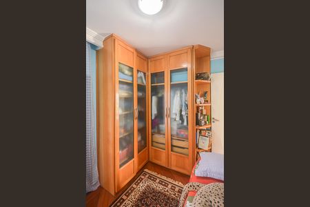 Apartamento à venda com 75m², 2 quartos e 2 vagasQuarto