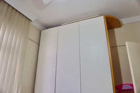 Apartamento para alugar com 140m², 4 quartos e 1 vagaQuarto 1 - Detalhe Armário