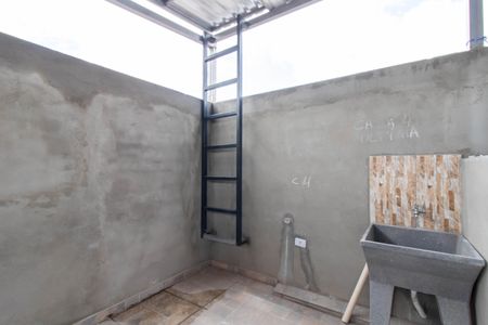 Casa para alugar com 50m², 1 quarto e sem vagaÁrea de Serviço 